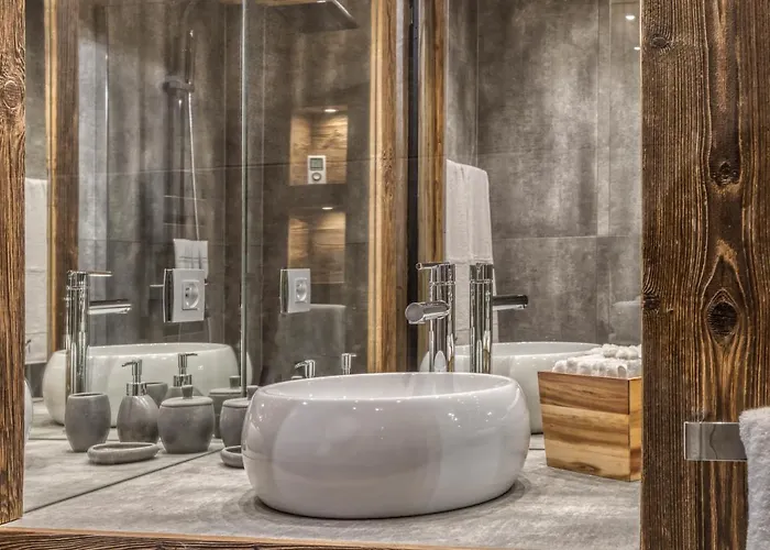 Le Petit Coeur De -mont770- Apartment *